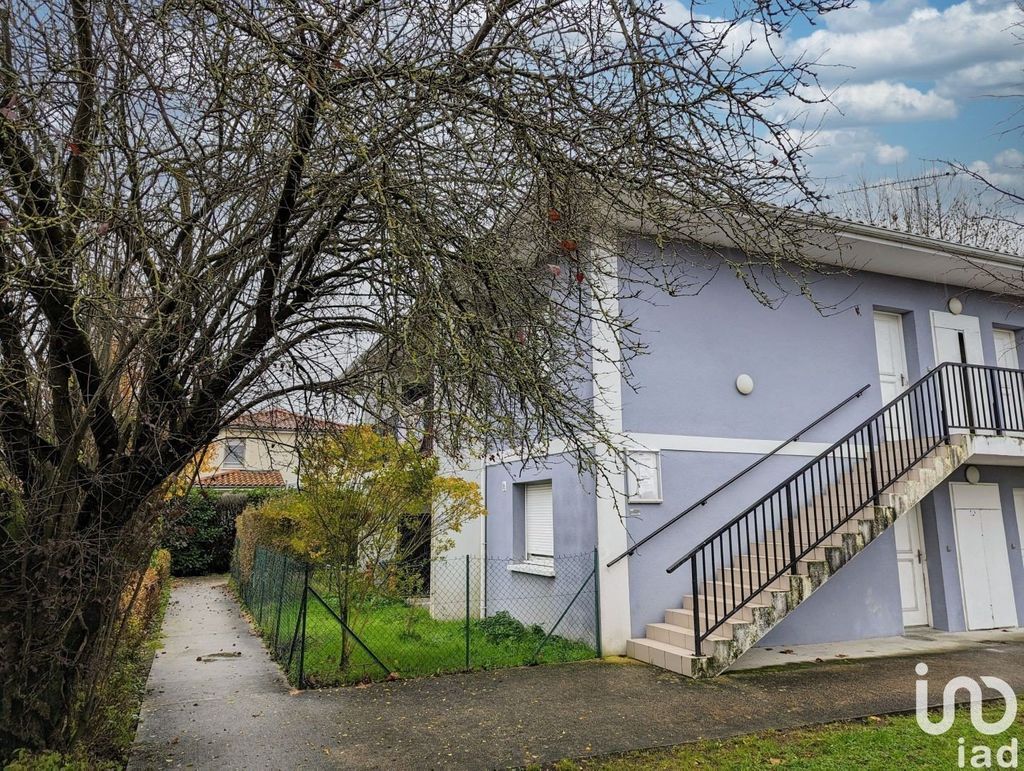 Achat appartement à vendre 2 pièces 36 m² - Saint-Seurin-sur-l'Isle