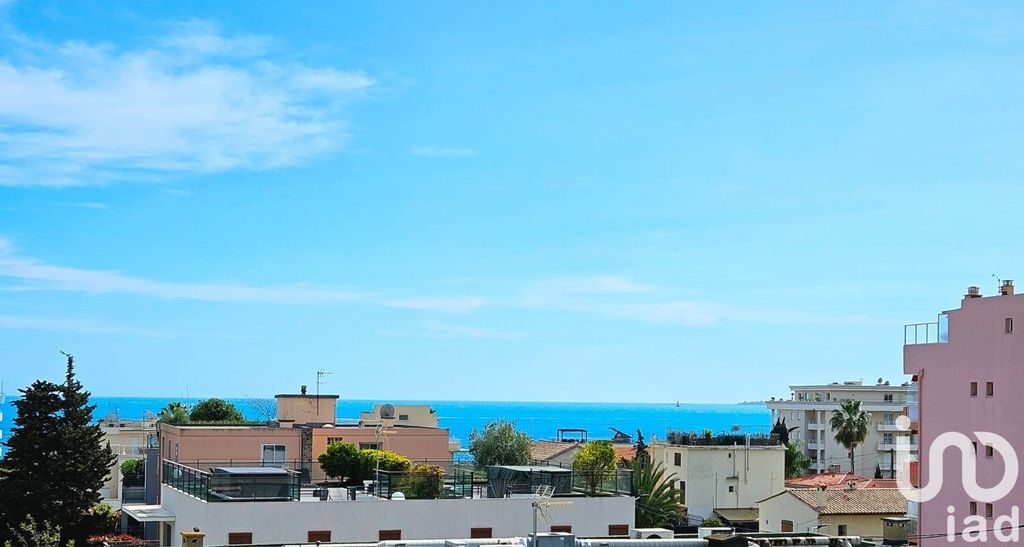 Achat appartement à vendre 2 pièces 44 m² - Antibes