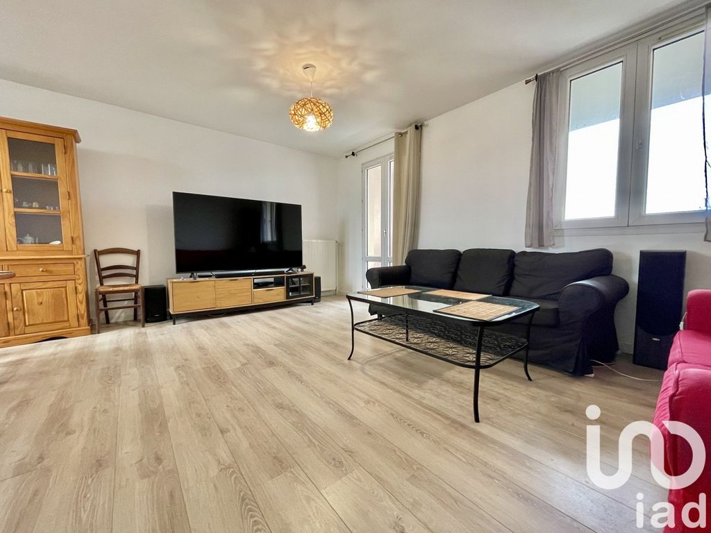 Achat appartement à vendre 2 pièces 62 m² - Créteil