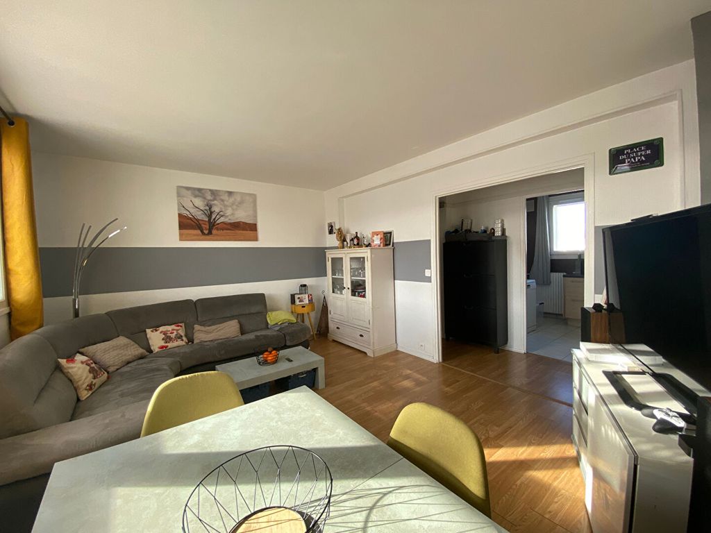 Achat appartement à vendre 4 pièces 68 m² - Les Clayes-sous-Bois