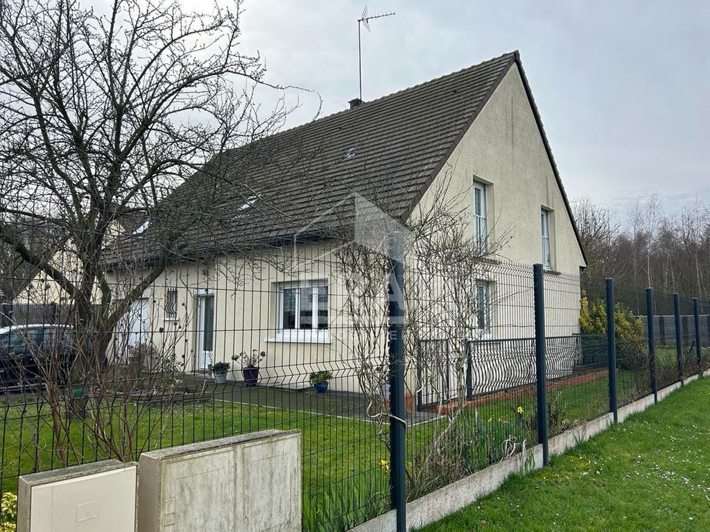 Achat maison à vendre 4 chambres 147 m² - Compiègne