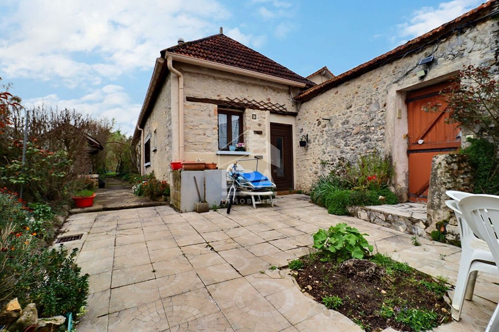 Achat maison à vendre 3 chambres 135 m² - Étréchy