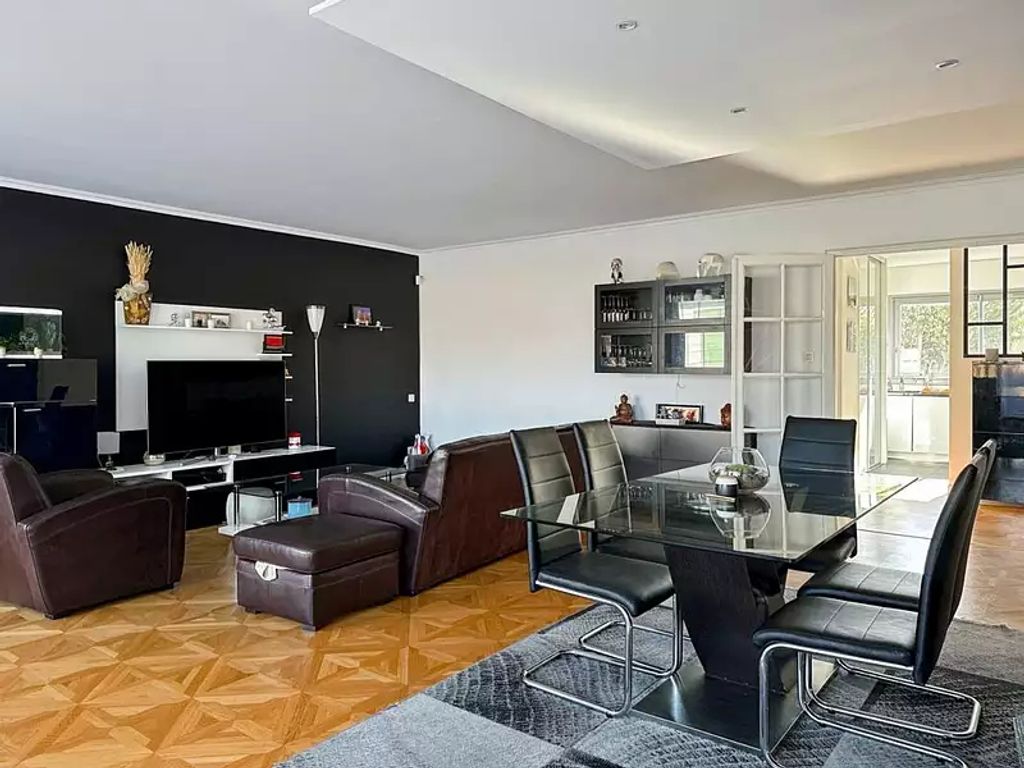 Achat appartement à vendre 4 pièces 80 m² - Rueil-Malmaison