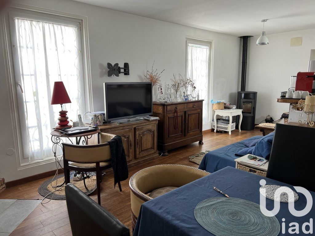 Achat maison à vendre 1 chambre 65 m² - Les Ponts-de-Cé