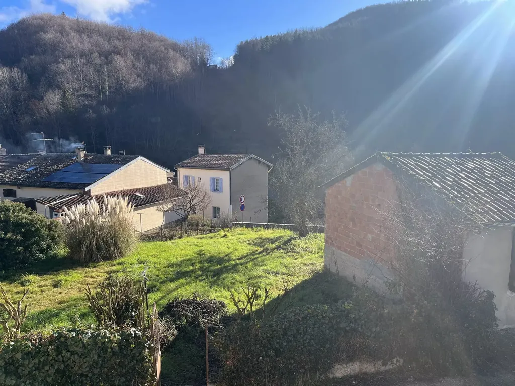 Achat maison à vendre 3 chambres 277 m² - Montferrier