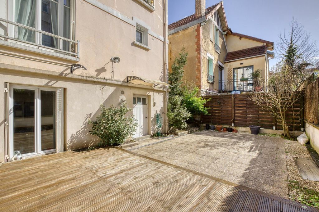 Achat maison à vendre 3 chambres 115 m² - Colombes