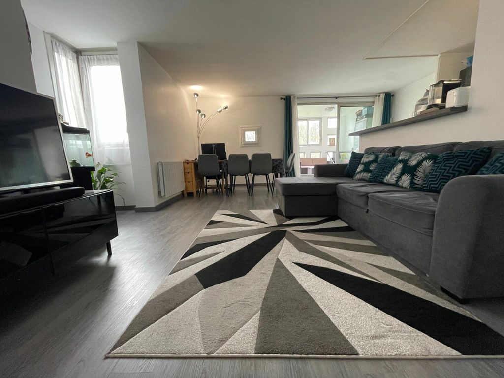Achat appartement à vendre 3 pièces 73 m² - Noisy-le-Grand