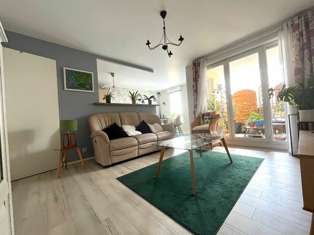 Achat appartement à vendre 3 pièces 61 m² - Cergy