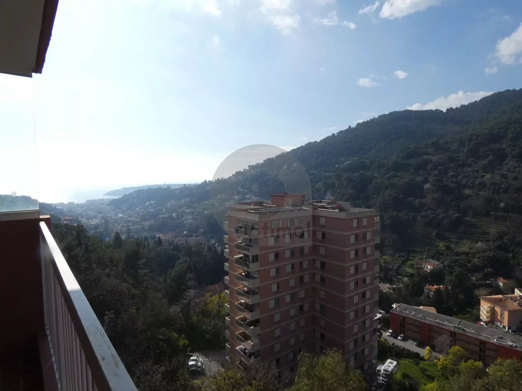 Achat appartement à vendre 3 pièces 62 m² - Menton