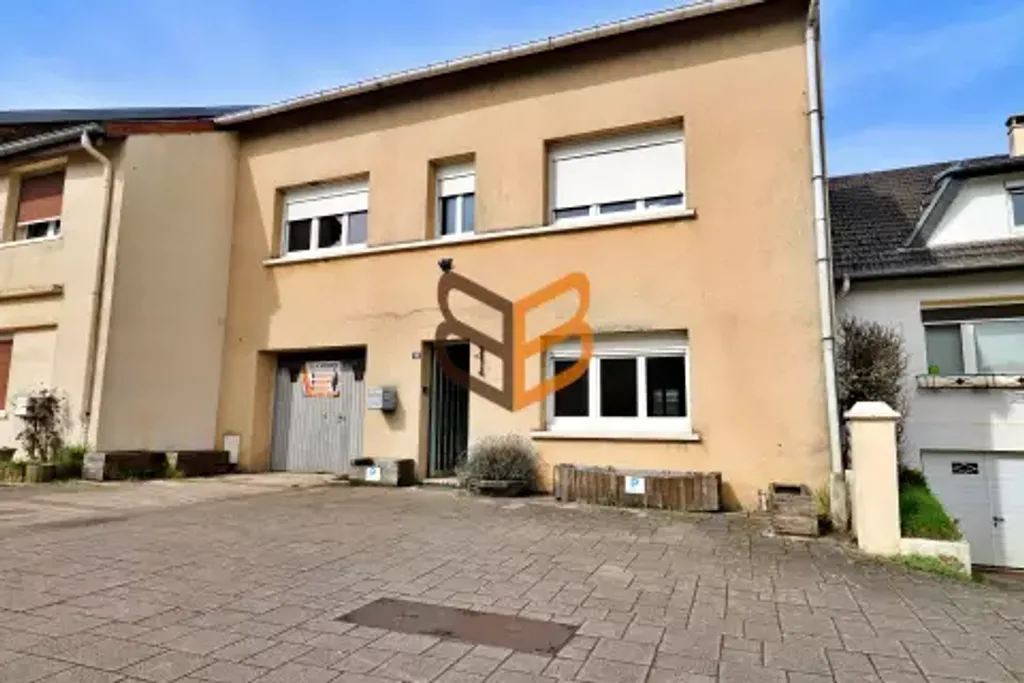 Achat maison à vendre 4 chambres 140 m² - Tressange