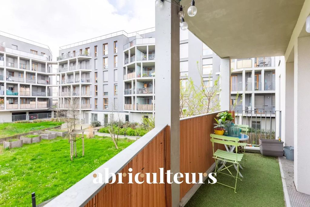 Achat appartement à vendre 5 pièces 92 m² - Ivry-sur-Seine