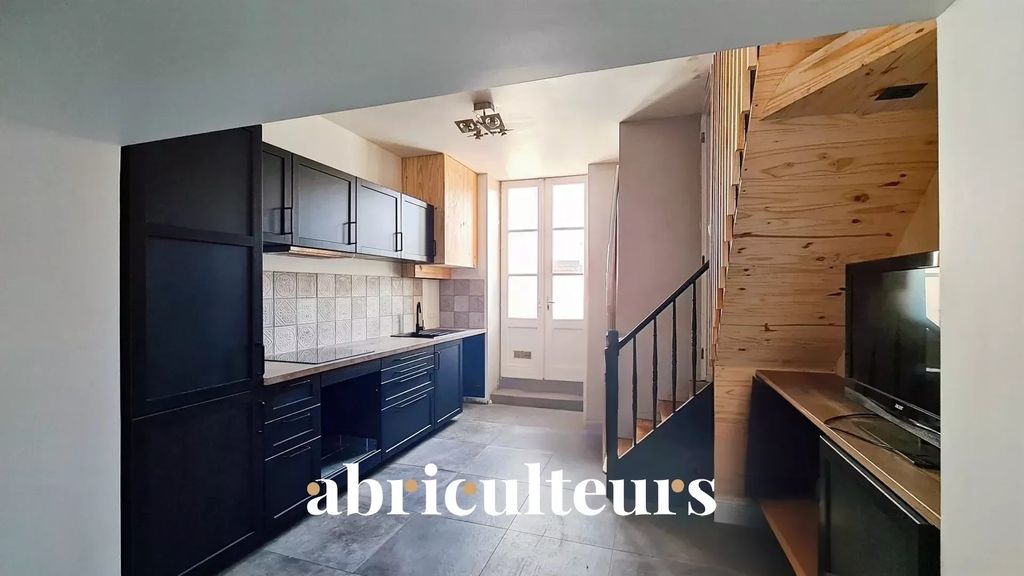 Achat appartement à vendre 3 pièces 85 m² - Lamarque