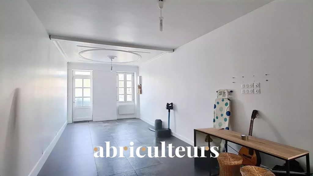 Achat appartement à vendre 3 pièces 85 m² - Lamarque