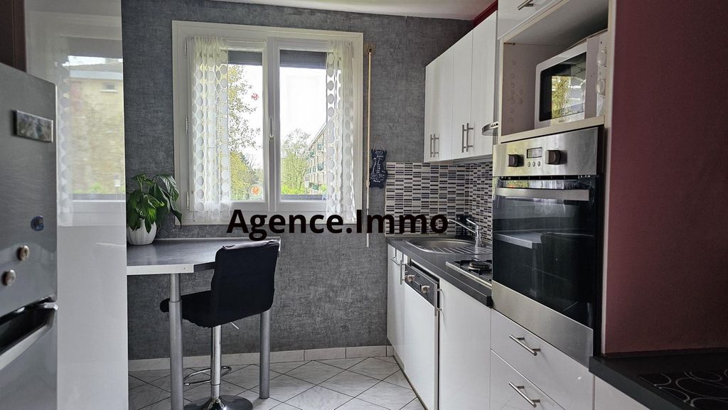 Achat appartement à vendre 4 pièces 72 m² - Compiègne