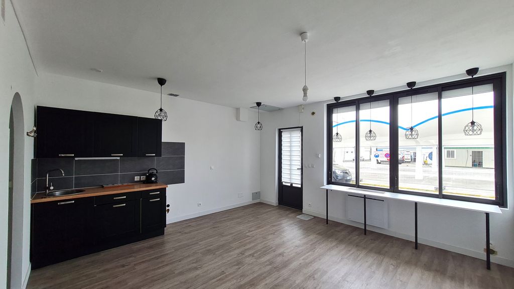 Achat maison à vendre 1 chambre 36 m² - Saint-Georges-de-Didonne