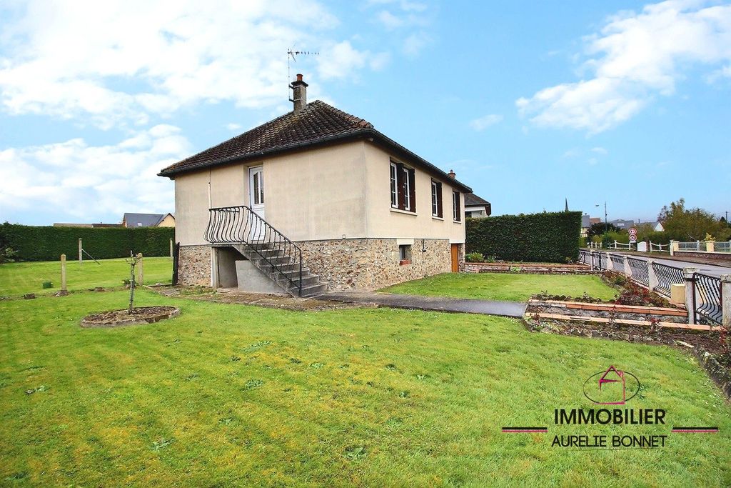 Achat maison à vendre 2 chambres 68 m² - Saint-Martin-de-Bienfaite-la-Cressonnière