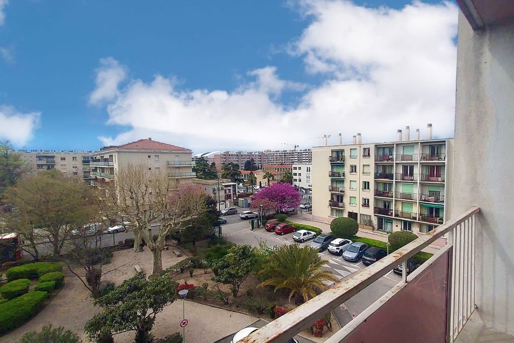 Achat appartement à vendre 3 pièces 52 m² - Marseille 9ème arrondissement