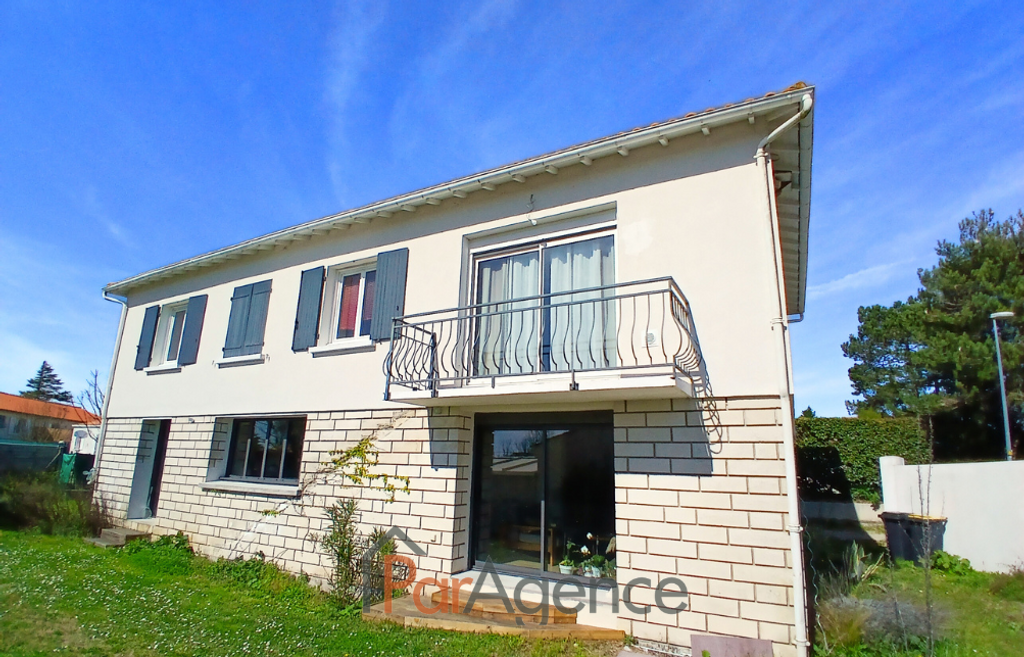 Achat maison à vendre 5 chambres 170 m² - Royan