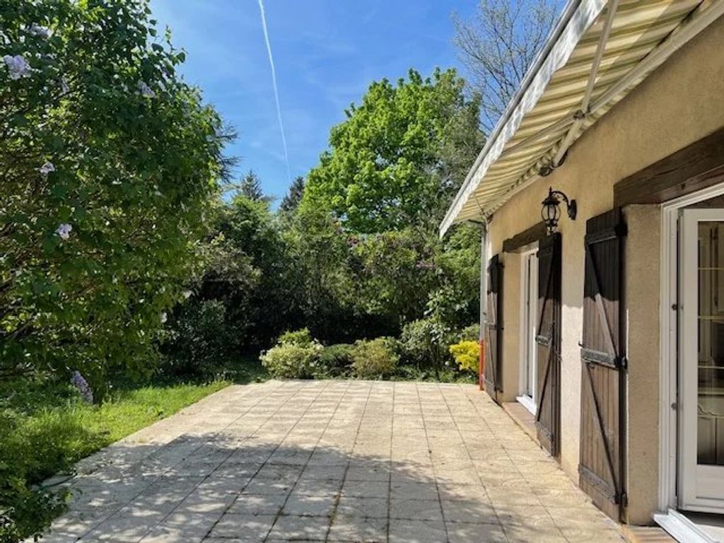 Achat maison à vendre 5 chambres 152 m² - Héricy