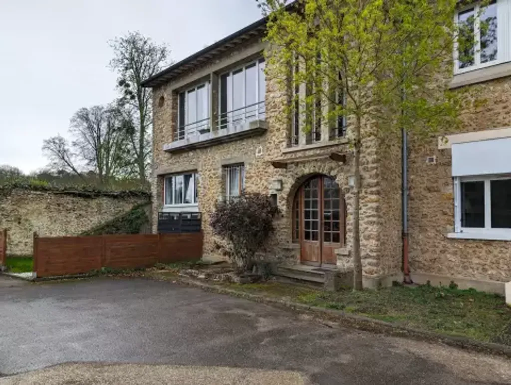 Achat appartement à vendre 2 pièces 65 m² - La Queue-lez-Yvelines