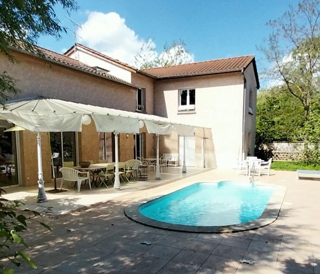 Achat maison à vendre 4 chambres 324 m² - Charnay-lès-Mâcon