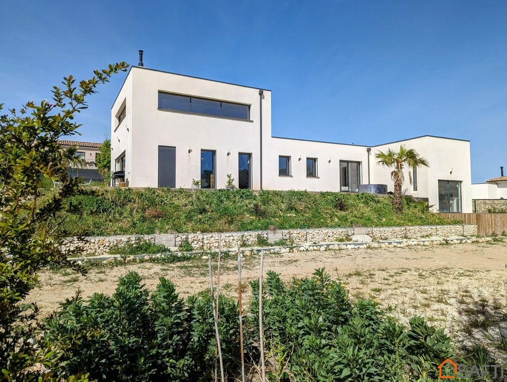 Achat maison à vendre 4 chambres 168 m² - Nîmes