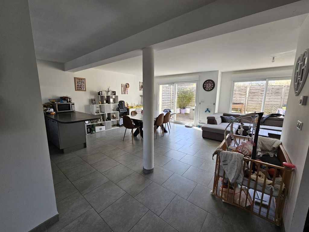 Achat maison à vendre 4 chambres 126 m² - Verdun