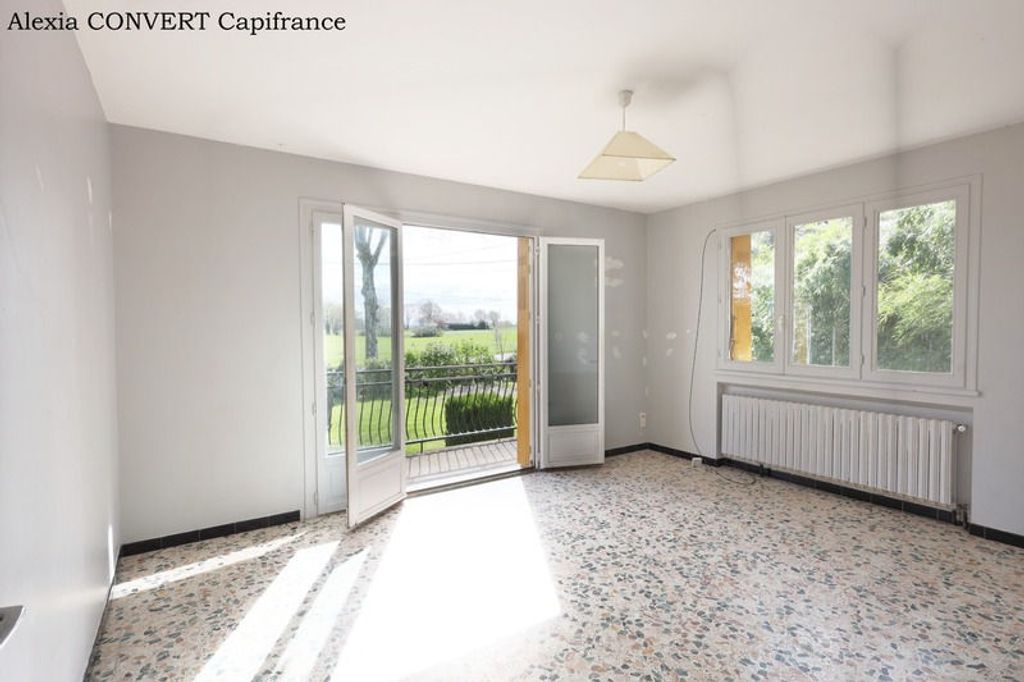 Achat maison à vendre 4 chambres 113 m² - Châtillon-sur-Chalaronne