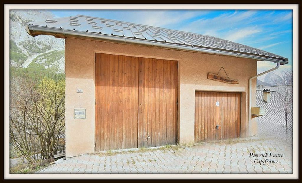 Achat maison à vendre 4 chambres 207 m² - Val-des-Prés
