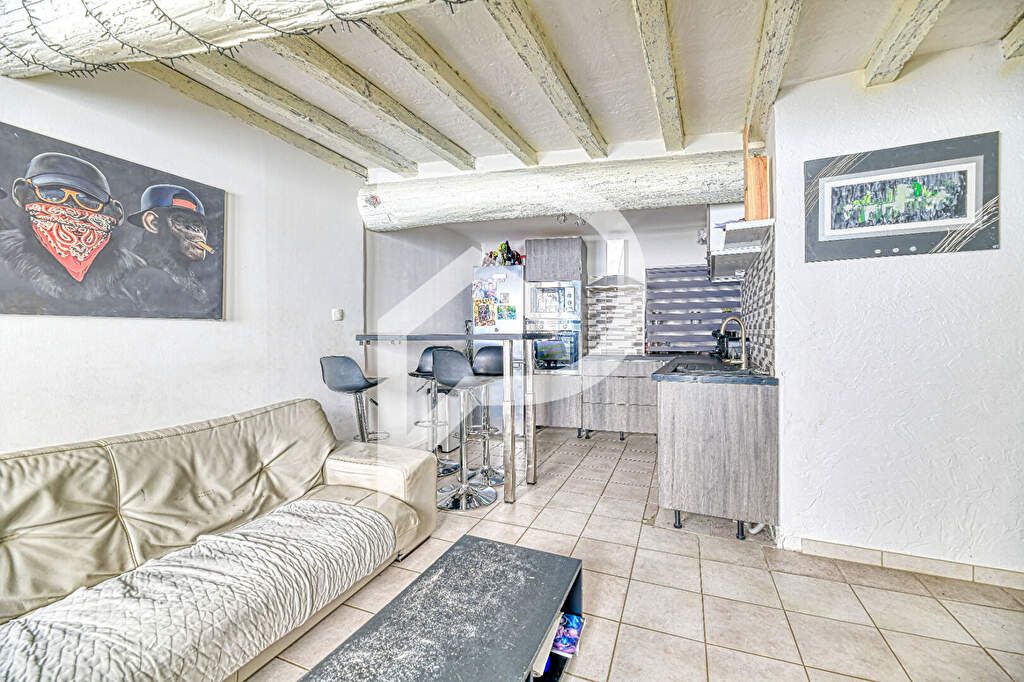 Achat maison à vendre 2 chambres 64 m² - Milhaud