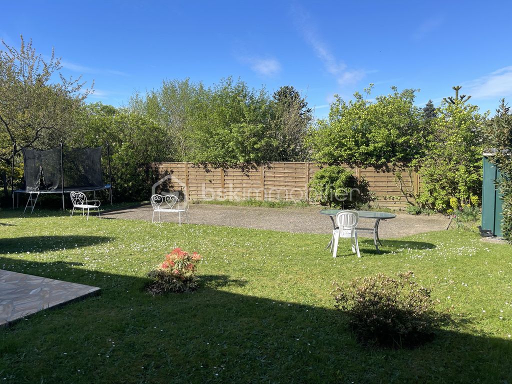 Achat maison à vendre 4 chambres 140 m² - Fontenay-le-Fleury