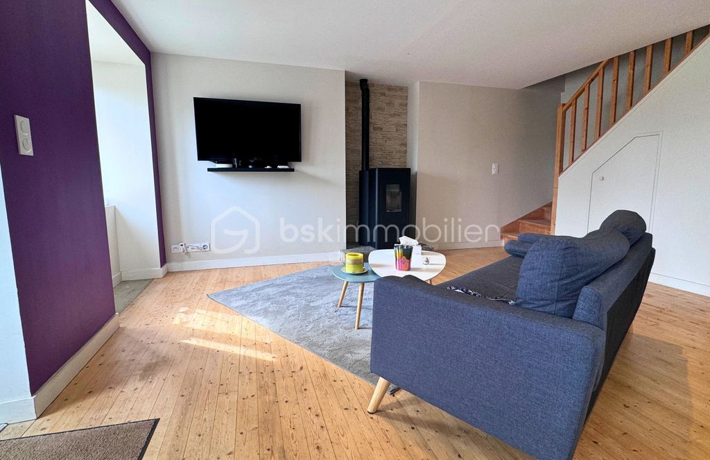 Achat maison à vendre 2 chambres 87 m² - Jugon-les-Lacs