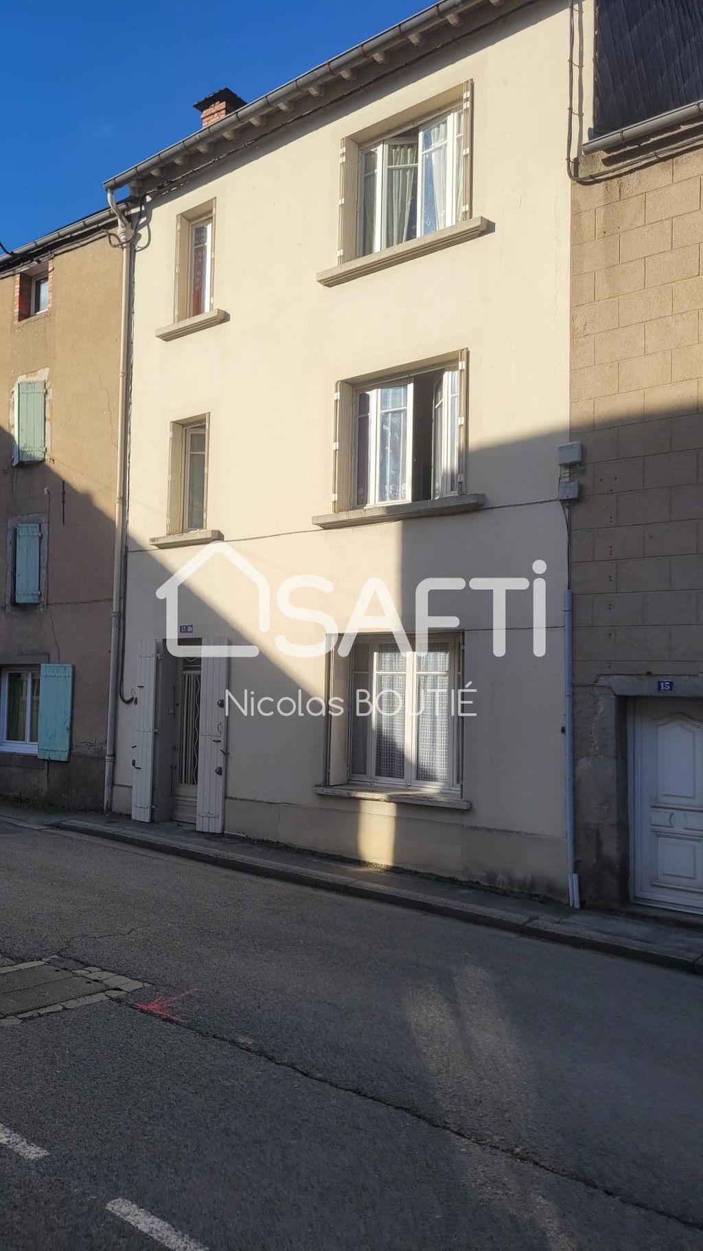 Achat maison à vendre 3 chambres 72 m² - Brassac