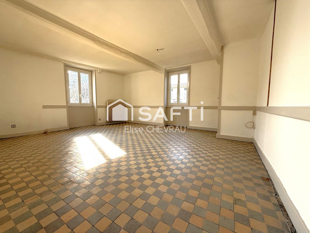 Achat maison à vendre 2 chambres 89 m² - Clessé