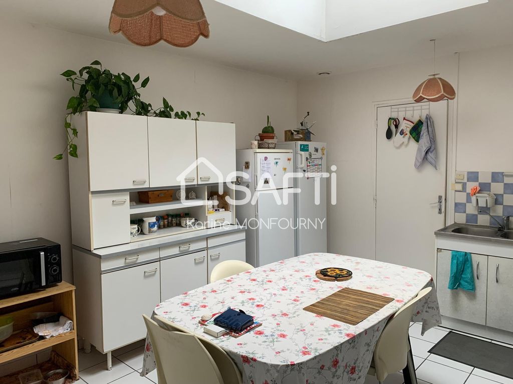 Achat maison à vendre 2 chambres 81 m² - Saint-Quentin