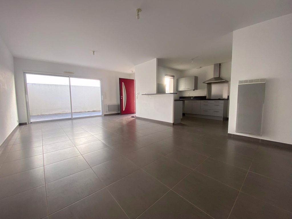Achat maison à vendre 3 chambres 94 m² - La Rochelle