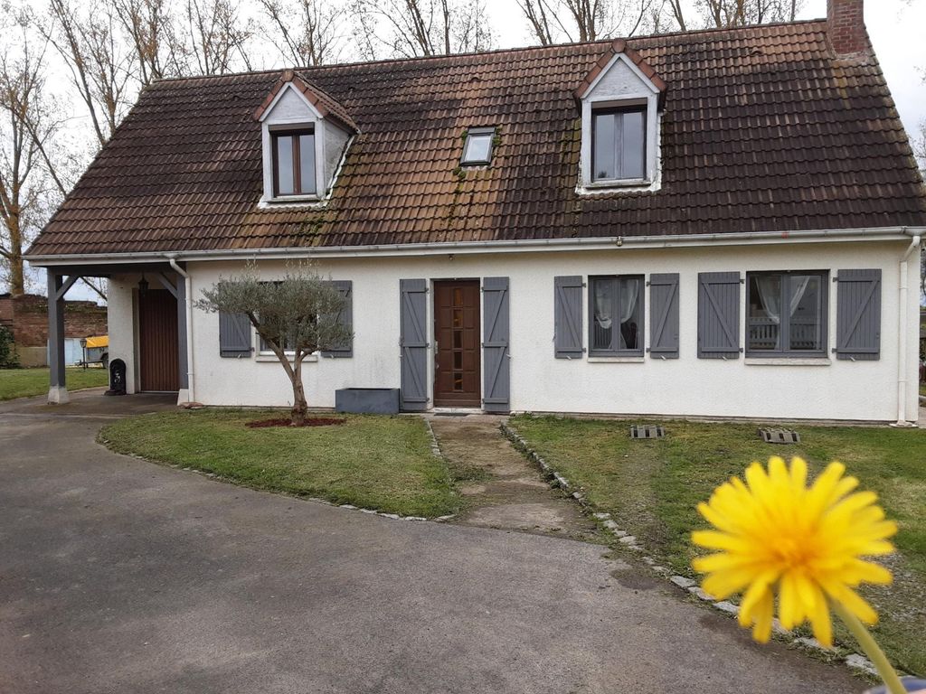 Achat maison à vendre 4 chambres 140 m² - Rosières-en-Santerre