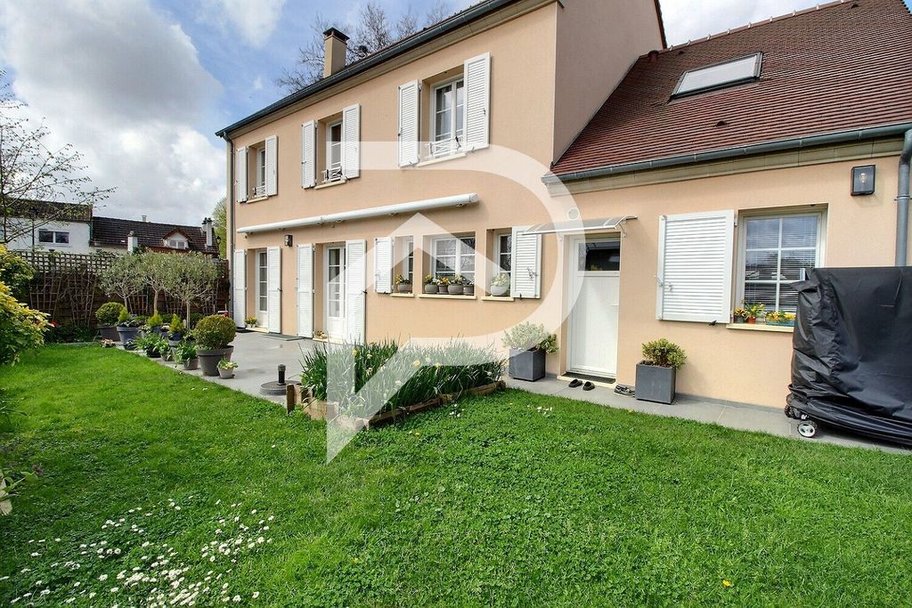 Achat maison à vendre 6 chambres 168 m² - Guyancourt