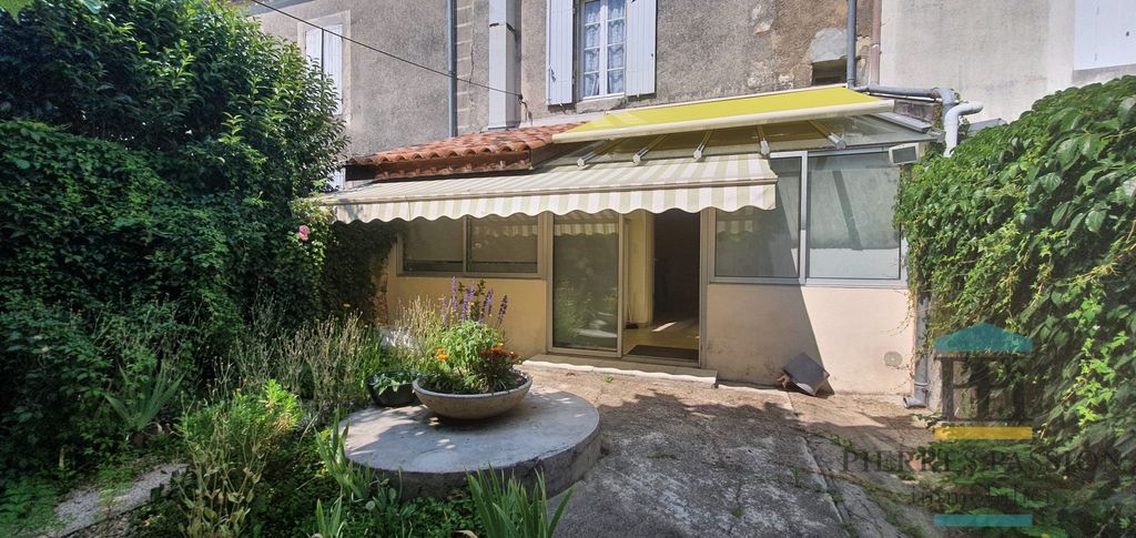 Achat maison à vendre 3 chambres 92 m² - Grignols