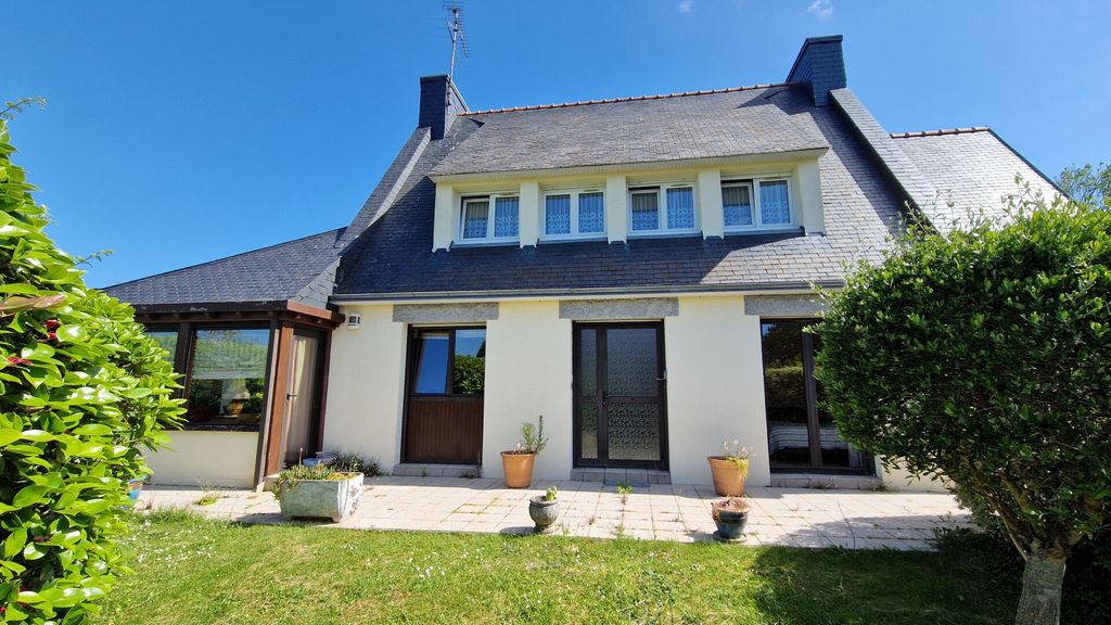 Achat maison à vendre 4 chambres 132 m² - Pleuven