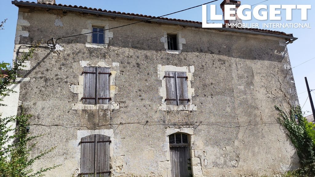 Achat maison à vendre 3 chambres 212 m² - Limalonges