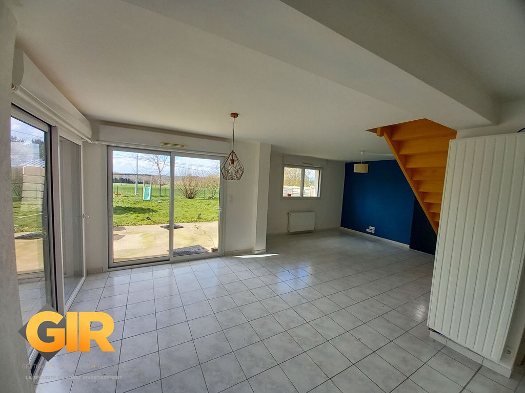 Achat maison à vendre 4 chambres 115 m² - Saint-Gilles