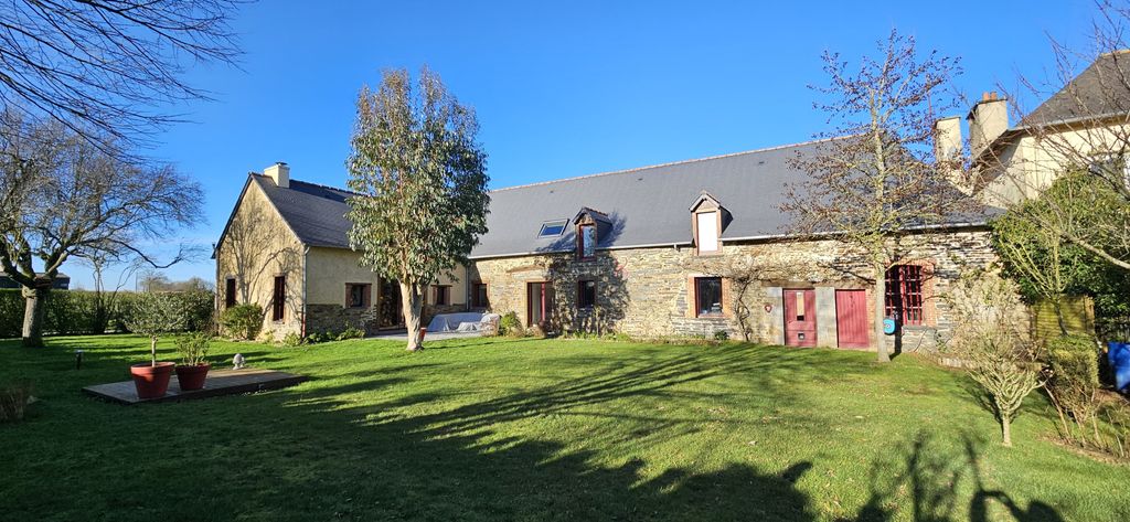 Achat maison à vendre 5 chambres 250 m² - Vern-sur-Seiche