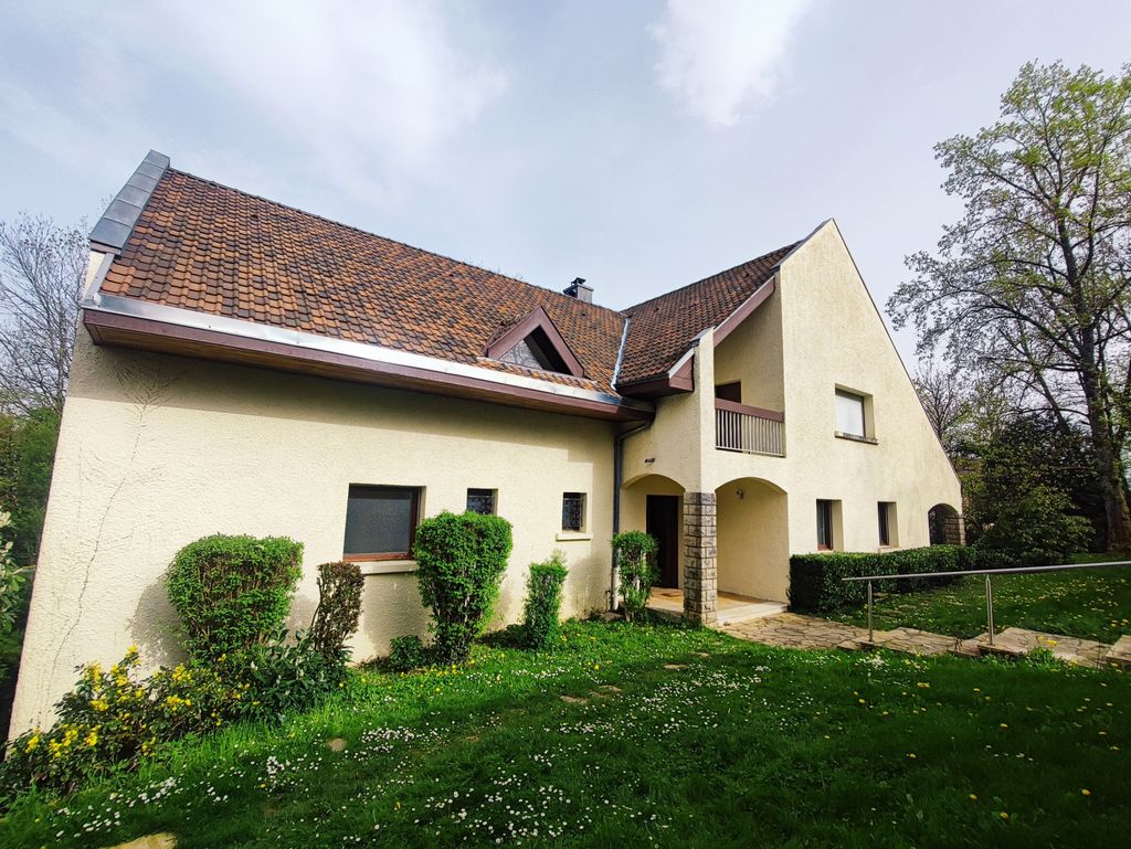Achat maison à vendre 4 chambres 260 m² - Montbéliard