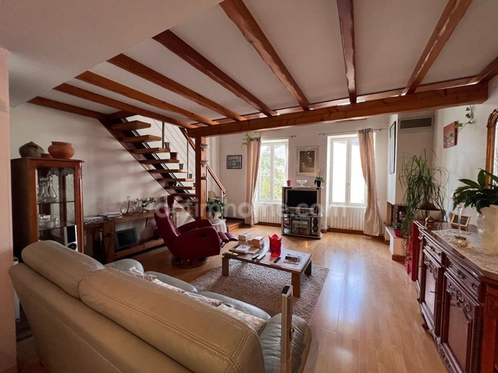 Achat maison à vendre 2 chambres 88 m² - Saintes