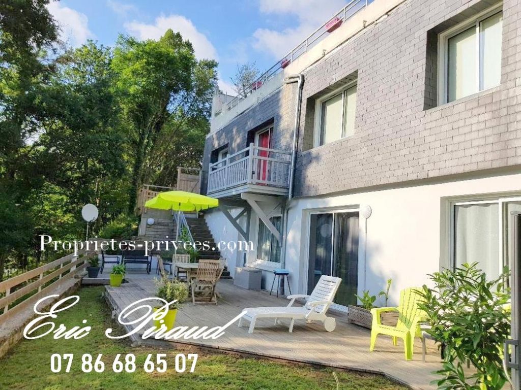 Achat maison à vendre 6 chambres 275 m² - La Roche-Bernard