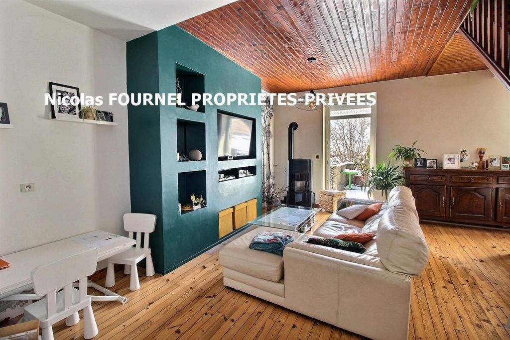 Achat maison à vendre 4 chambres 172 m² - Saint-Genest-Malifaux