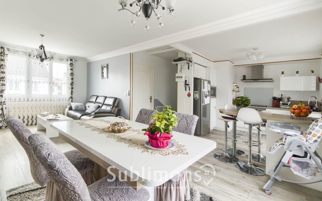 Achat maison à vendre 3 chambres 97 m² - Saint-Nazaire
