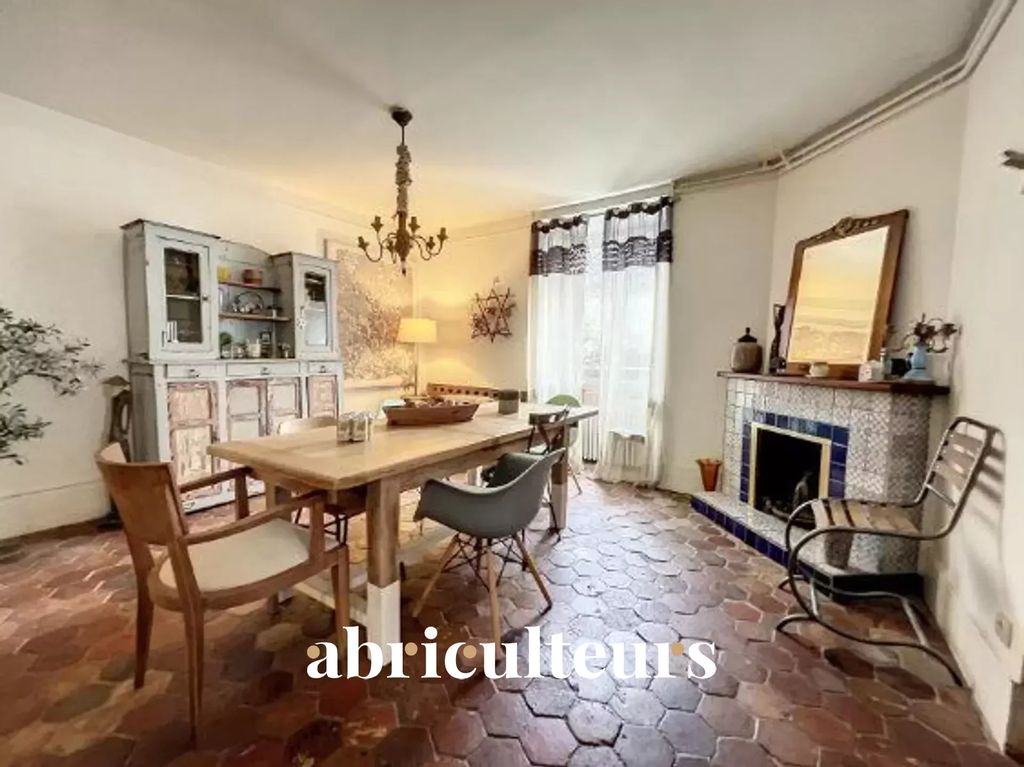 Achat appartement à vendre 7 pièces 290 m² - Ozouer-le-Voulgis