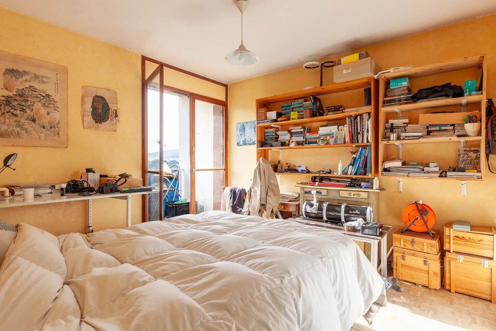 Achat appartement à vendre 5 pièces 90 m² - Marseille 9ème arrondissement